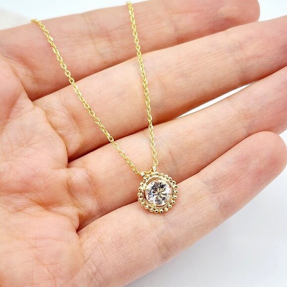 10K Yellow Gold Genuine White Topaz 6x6mm (0.75ct) Pendant - Picture 3 of 7